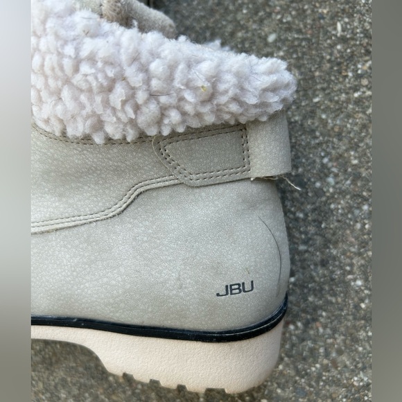 JBU Winter Boots - Picture 2 of 5